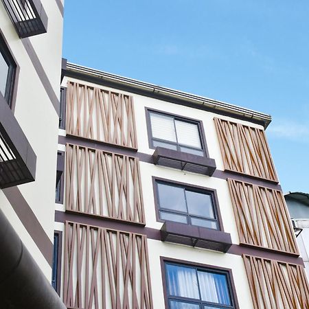 Olive Town Center And Hotel バギオ エクステリア 写真